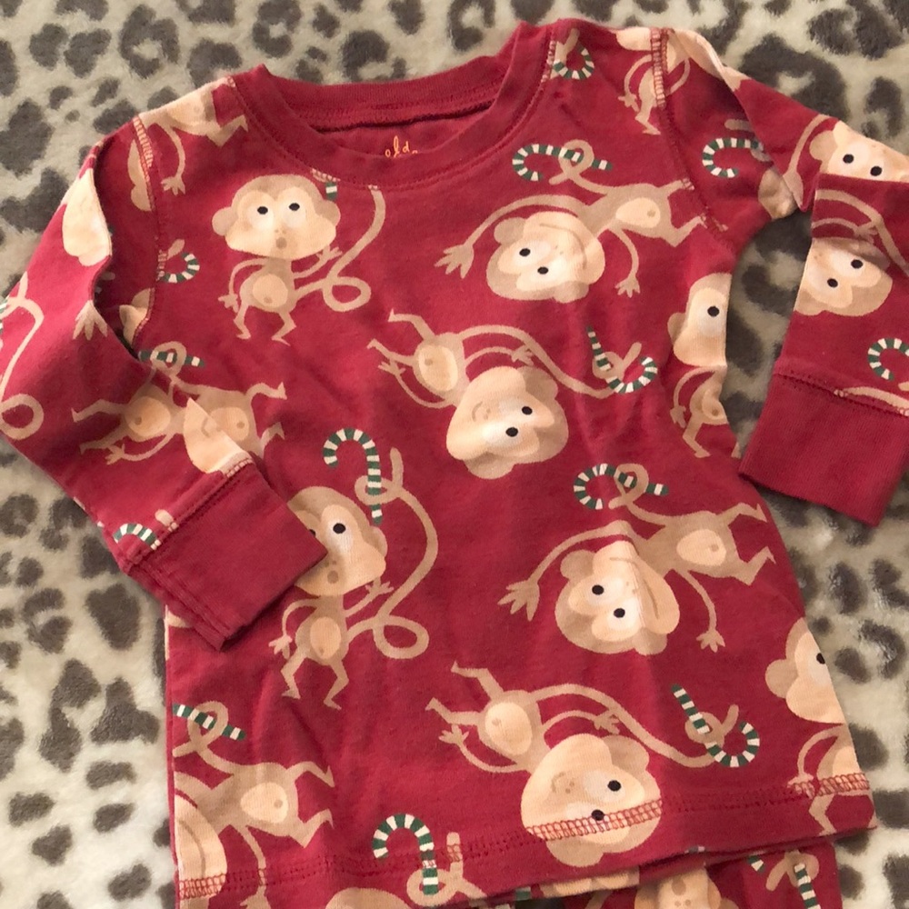 Old Navy Pajamas Top Bottom Set Monkey Penguin Long Sleeve Holiday 12-18 Months - Picture 2 of 13